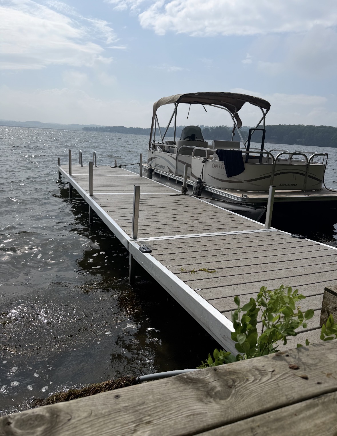Deep-Water Access Over a Shallow Shelf